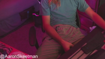 Aaronskeetman  15-11-2021 video deepthoat